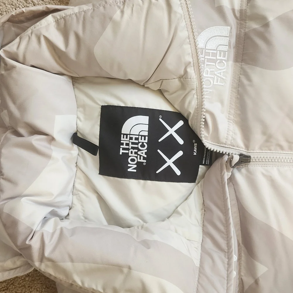 KAWS x The North Face Retro 1996 Nuptse Jacket Moonlight Ivory Men’s L NWT